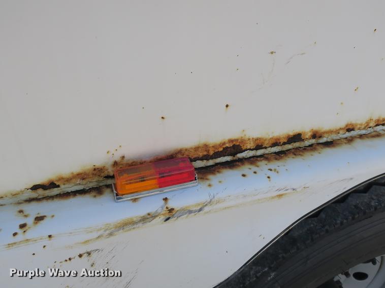 image for item EO9431 2014 Calico enclosed cargo trailer