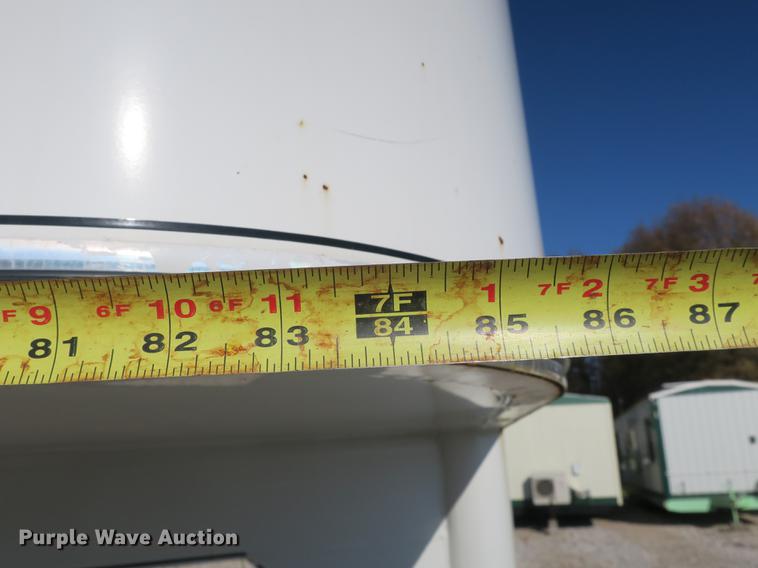 image for item EO9431 2014 Calico enclosed cargo trailer