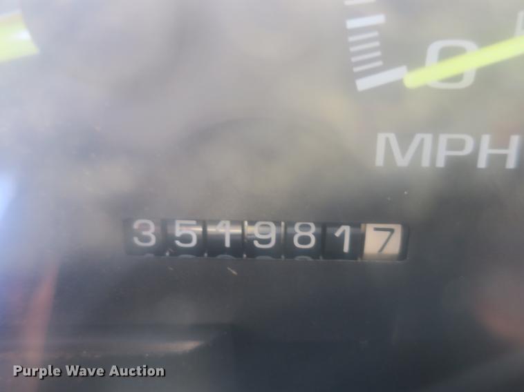 image for item EO9433 2000 Chevrolet 2500 pickup truck