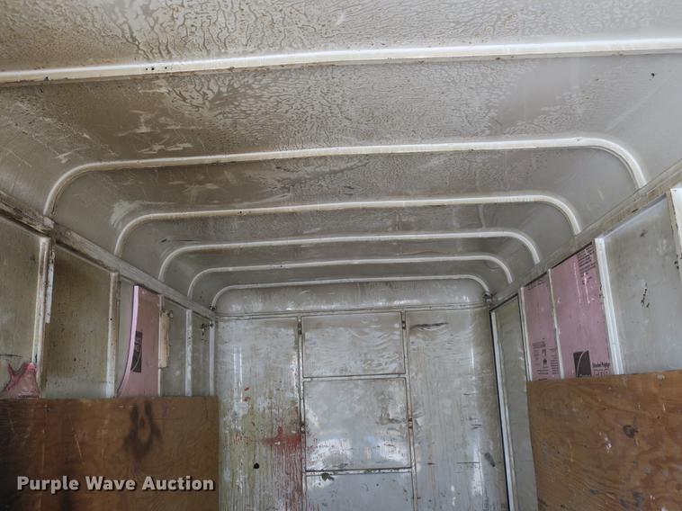 image for item EO9434 2005 Contract Mfg enclosed cargo trailer