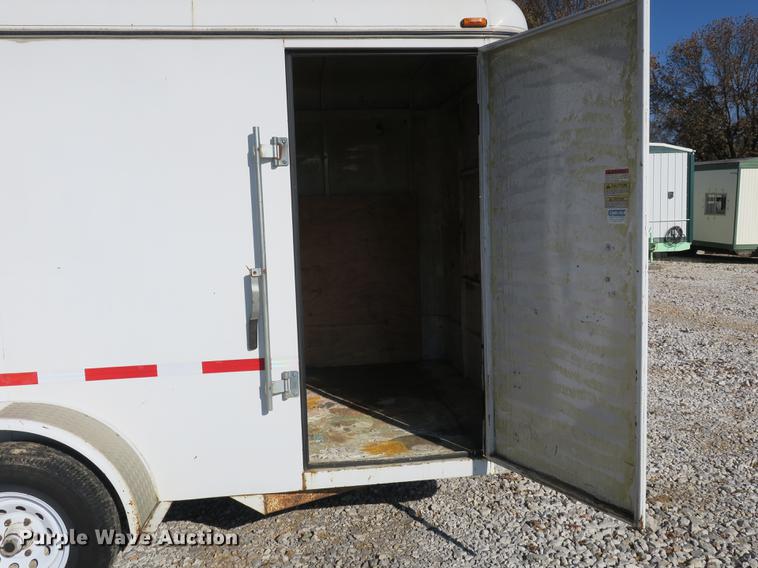image for item EO9434 2005 Contract Mfg enclosed cargo trailer