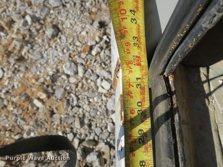 image for item EO9434 2005 Contract Mfg enclosed cargo trailer