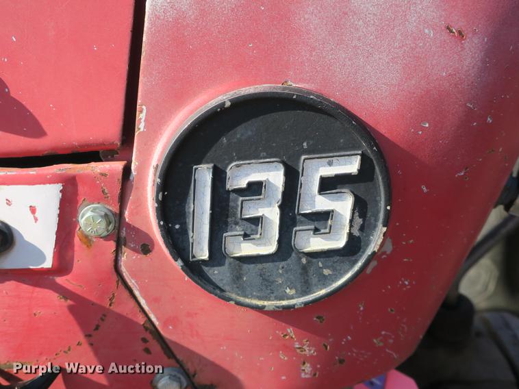 image for item EO9435 Massey-Ferguson 135 tractor