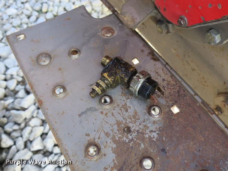 image for item EO9435 Massey-Ferguson 135 tractor