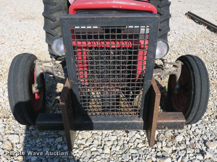 image for item EO9435 Massey-Ferguson 135 tractor