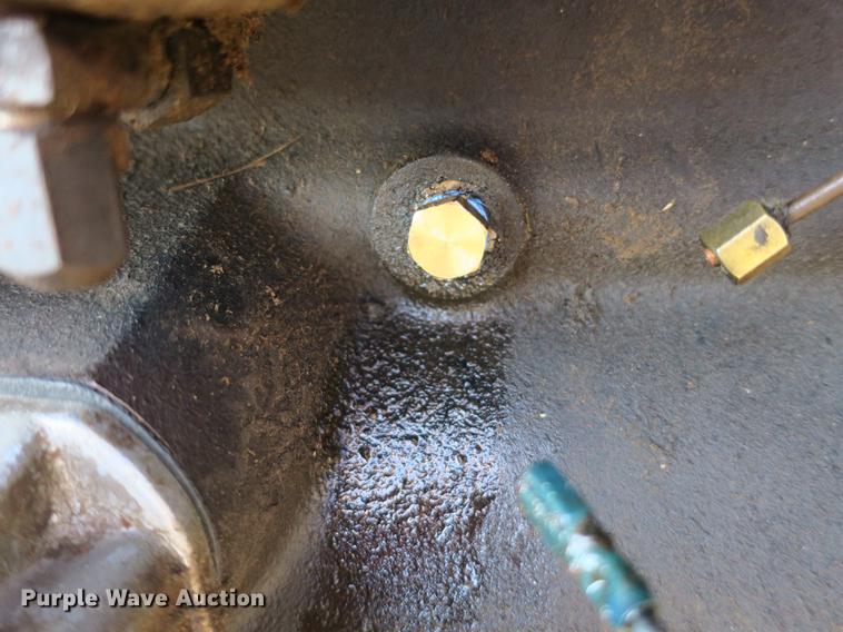 image for item EO9435 Massey-Ferguson 135 tractor