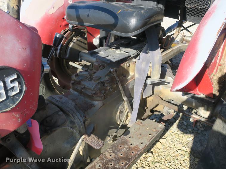 image for item EO9435 Massey-Ferguson 135 tractor