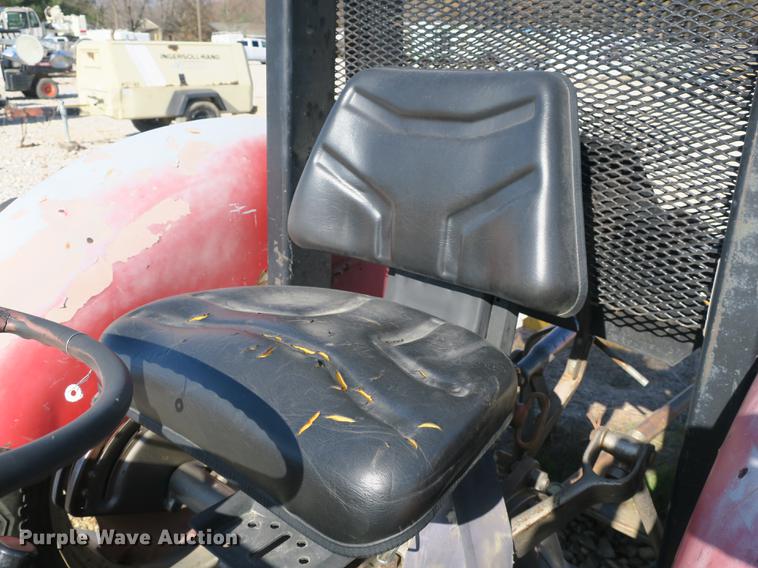 image for item EO9435 Massey-Ferguson 135 tractor