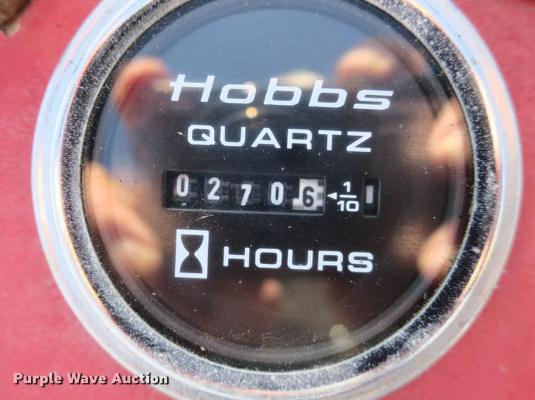 image for item EO9435 Massey-Ferguson 135 tractor