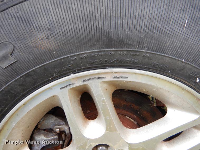 image for item EO9719 2002 Jeep Grand Cherokee Laredo SUV