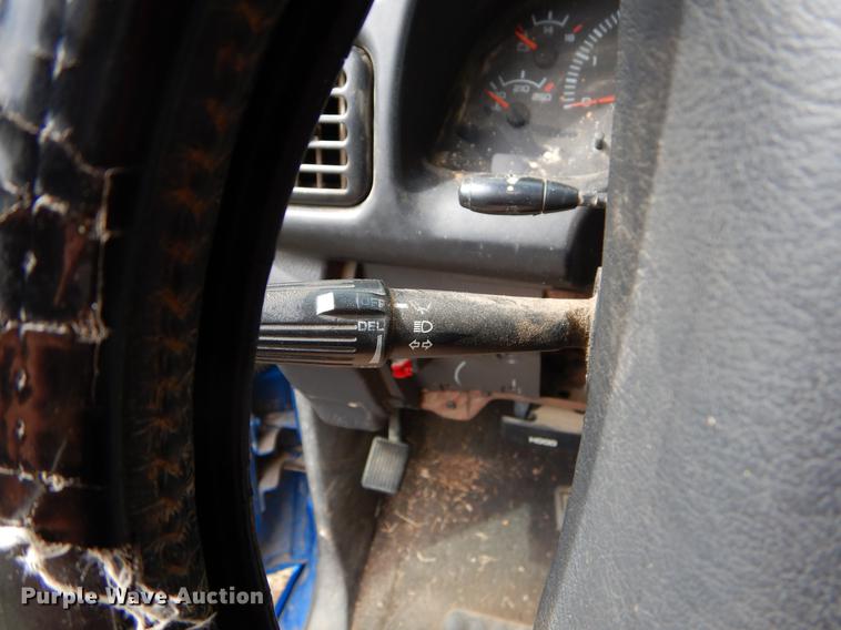 image for item EO9720 2001 Dodge Ram 1500 Quad Cab pickup truck