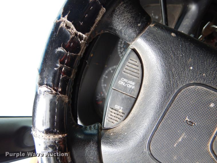 image for item EO9720 2001 Dodge Ram 1500 Quad Cab pickup truck