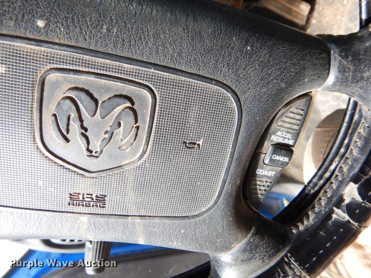 image for item EO9720 2001 Dodge Ram 1500 Quad Cab pickup truck