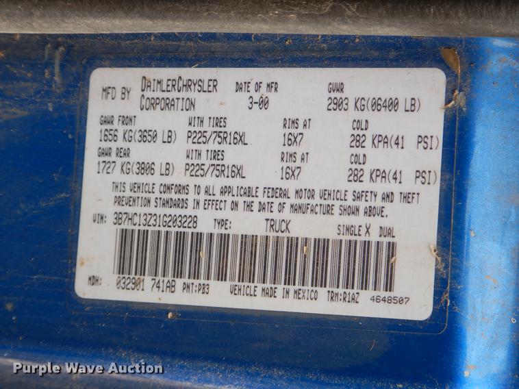 image for item EO9720 2001 Dodge Ram 1500 Quad Cab pickup truck