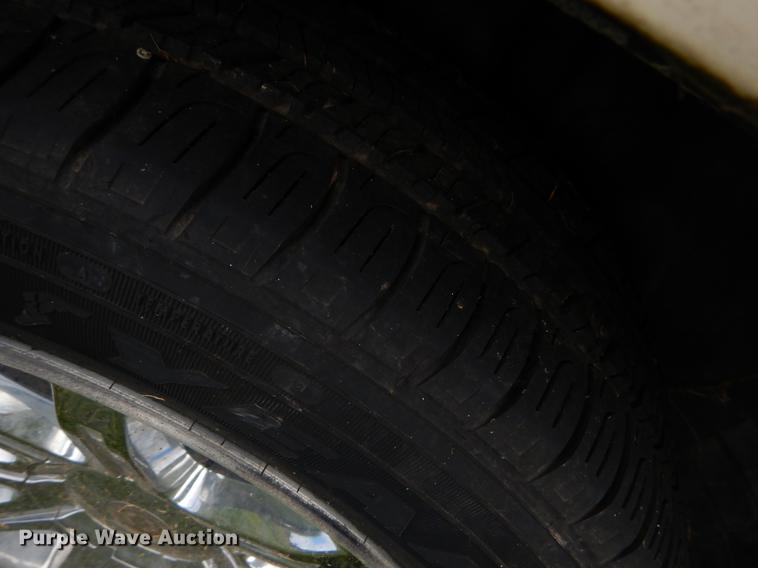 image for item EO9724 2005 Chrysler 300C