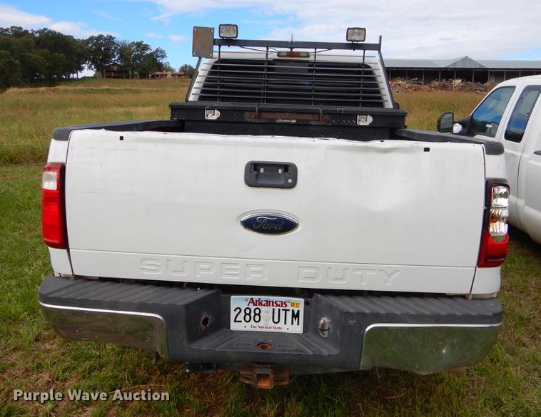 image for item EO9725 2008 Ford F250 Super Duty XL Crew Cab pickup truck
