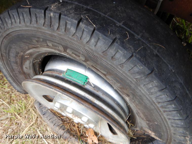 image for item EO9725 2008 Ford F250 Super Duty XL Crew Cab pickup truck