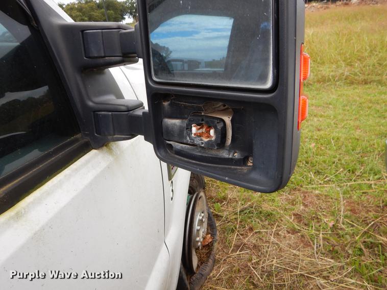 image for item EO9725 2008 Ford F250 Super Duty XL Crew Cab pickup truck