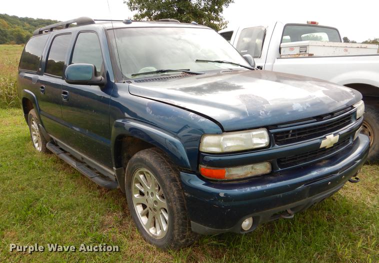 image for item EO9730 2005 Chevrolet Suburban 1500 Z71 SUV