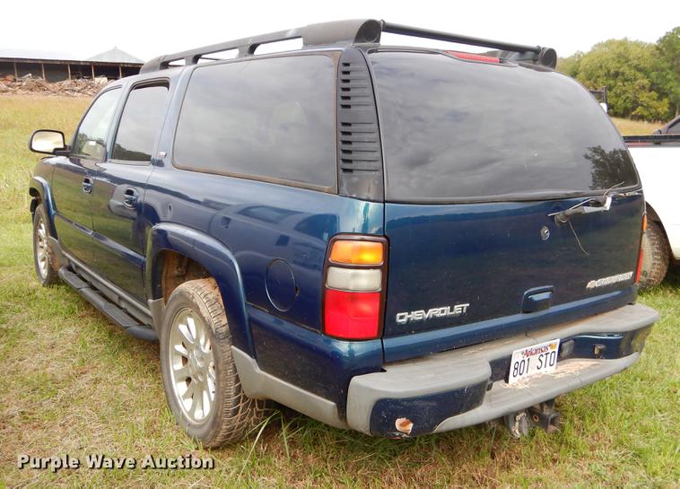 image for item EO9730 2005 Chevrolet Suburban 1500 Z71 SUV