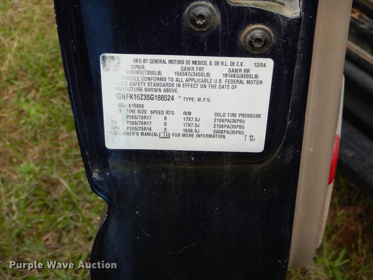 image for item EO9730 2005 Chevrolet Suburban 1500 Z71 SUV