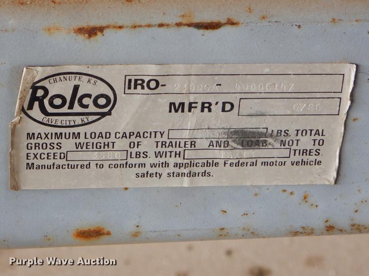 image for item EO9736 1986 Cobalt boat