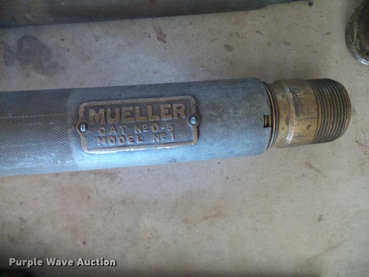 image for item EP9539 Mueller D-5 tapping machine