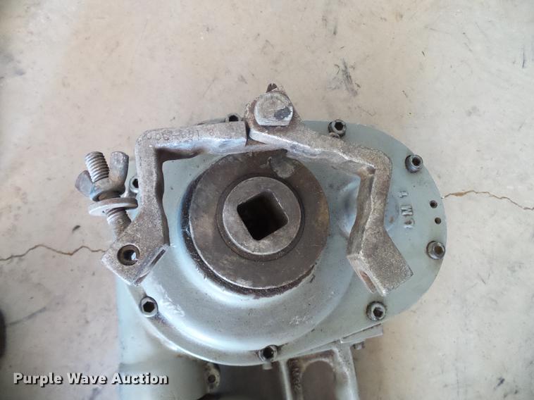 image for item EP9539 Mueller D-5 tapping machine