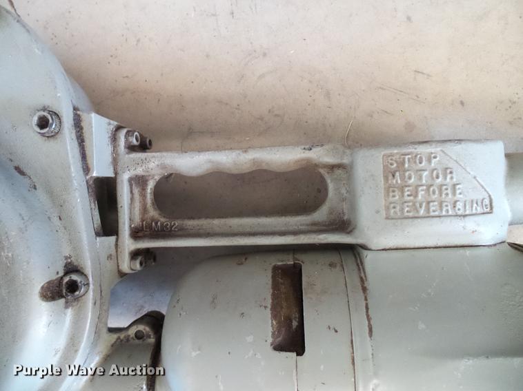 image for item EP9539 Mueller D-5 tapping machine