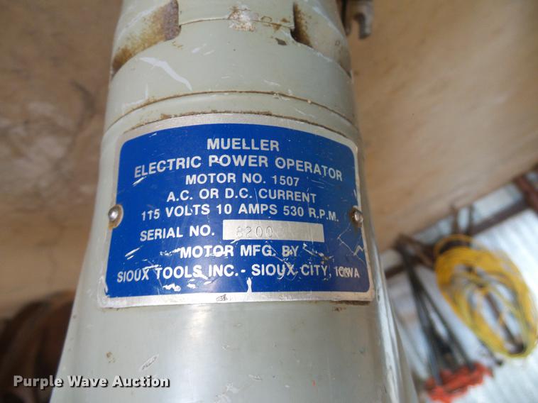 image for item EP9539 Mueller D-5 tapping machine