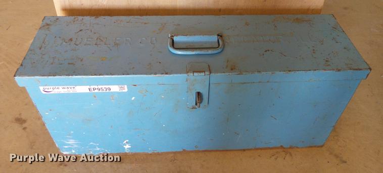 image for item EP9539 Mueller D-5 tapping machine