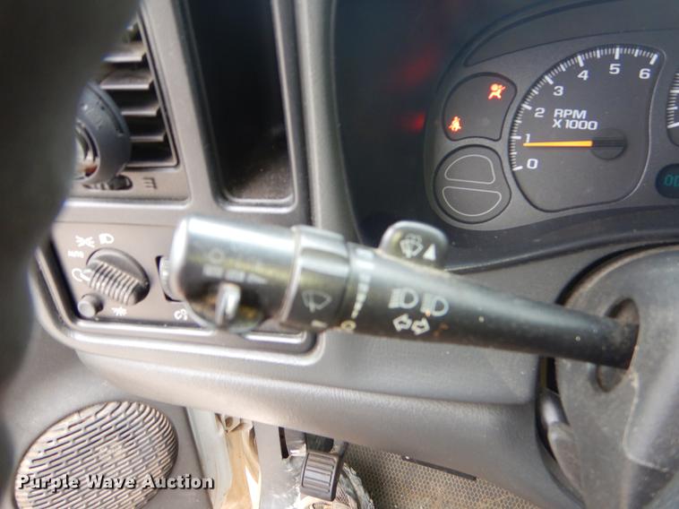 image for item ER9292 2006 GMC Sierra 1500 pickup truck