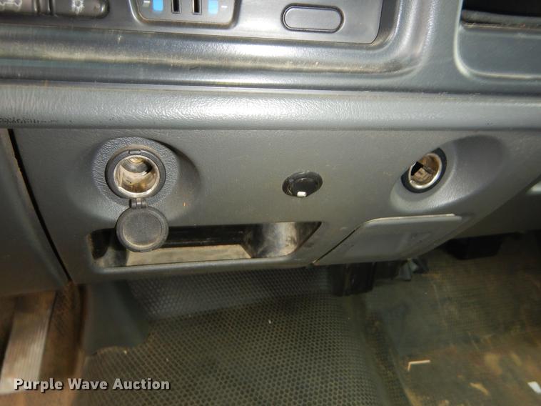 image for item ER9292 2006 GMC Sierra 1500 pickup truck