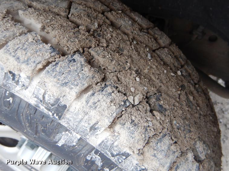 image for item ER9292 2006 GMC Sierra 1500 pickup truck