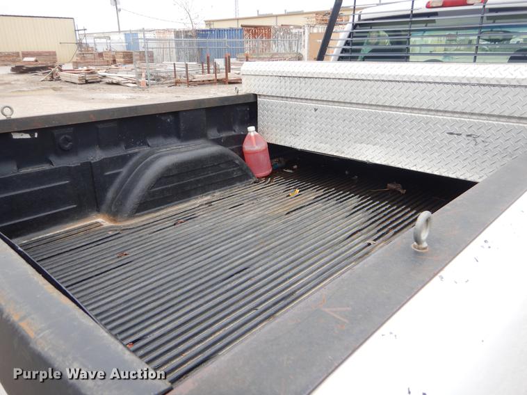 image for item ER9292 2006 GMC Sierra 1500 pickup truck