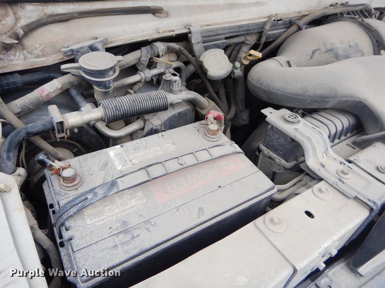 image for item ER9293 2003 Ford E350 Super Duty XLT van