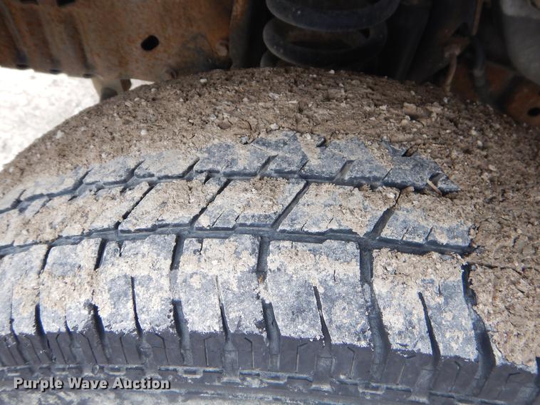 image for item ER9293 2003 Ford E350 Super Duty XLT van