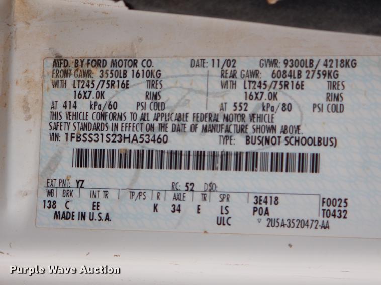 image for item ER9293 2003 Ford E350 Super Duty XLT van