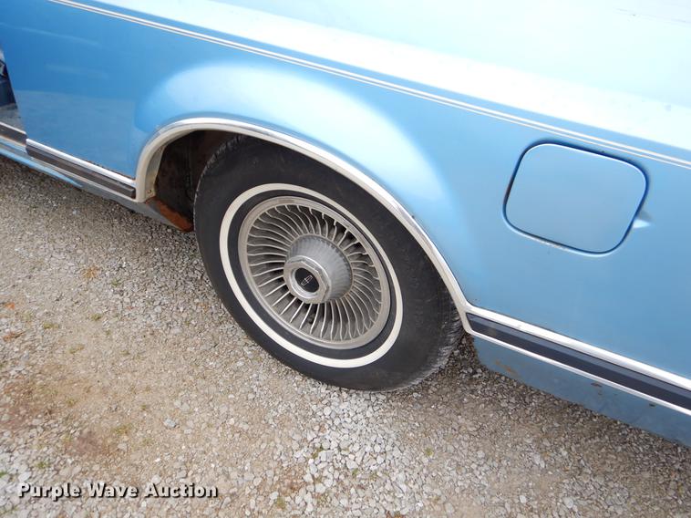 image for item ER9318 1977 Lincoln Continental Mark V