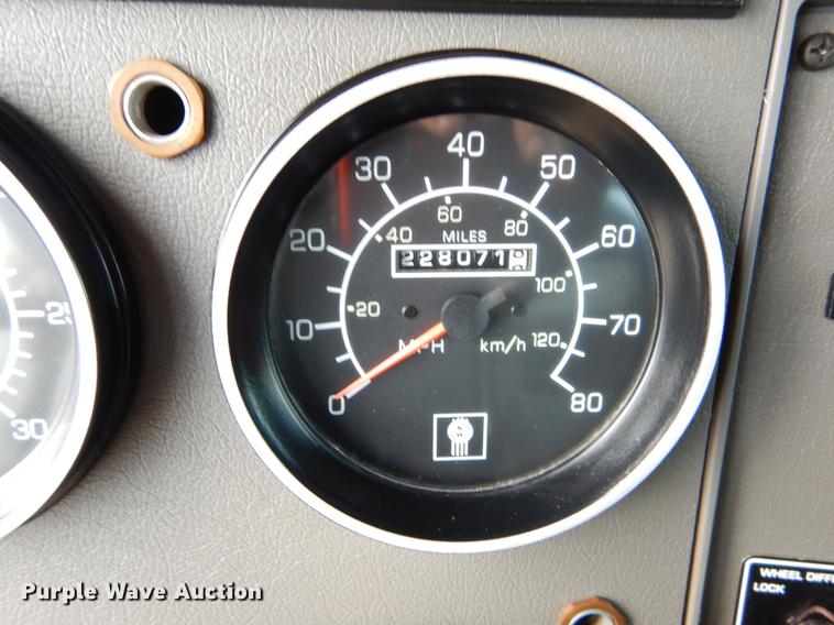 image for item ER9326 2005 Kenworth T300 propane fuel truck