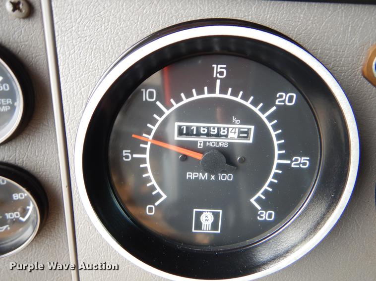 image for item ER9326 2005 Kenworth T300 propane fuel truck