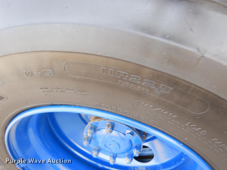 image for item ER9326 2005 Kenworth T300 propane fuel truck