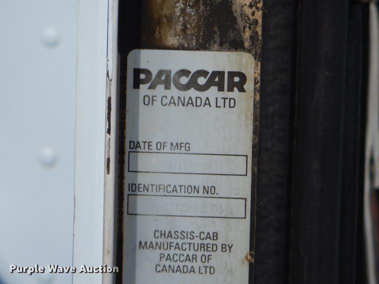 image for item ER9326 2005 Kenworth T300 propane fuel truck