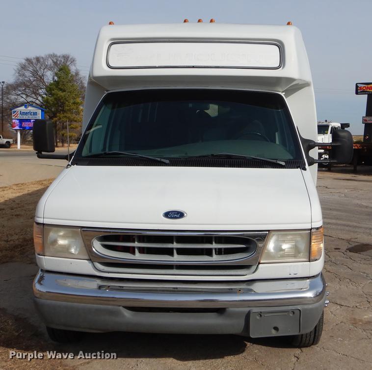 image for item ER9329 1998 Ford Econoline E450 party bus