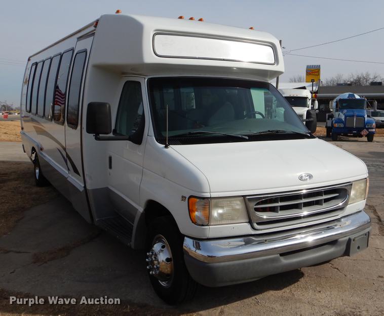 image for item ER9329 1998 Ford Econoline E450 party bus