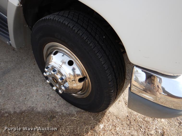 image for item ER9329 1998 Ford Econoline E450 party bus