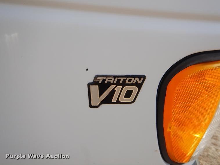 image for item ER9329 1998 Ford Econoline E450 party bus