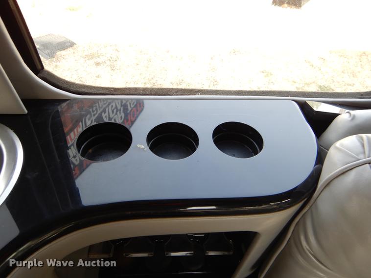 image for item ER9329 1998 Ford Econoline E450 party bus