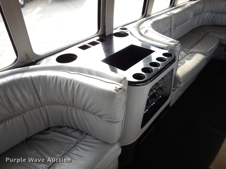 image for item ER9329 1998 Ford Econoline E450 party bus