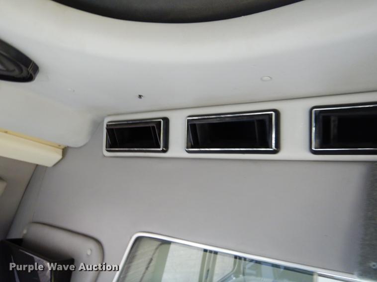 image for item ER9329 1998 Ford Econoline E450 party bus